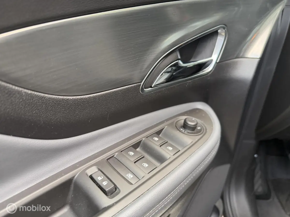 1.4 T Innovation sport 17 inch trekh navi 1ste eigenaar