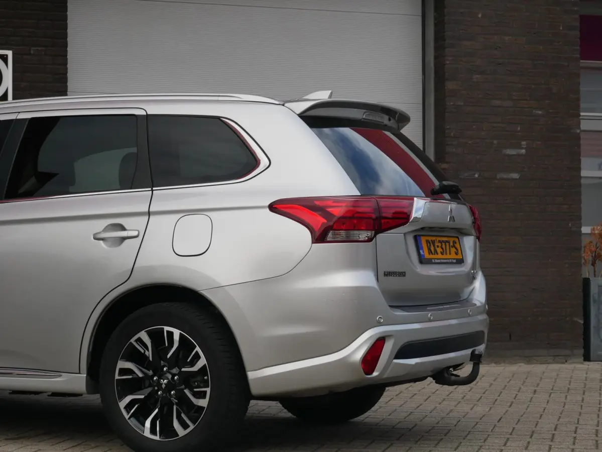 2.0 PHEV Premium Trekhaak| Camera| NAP