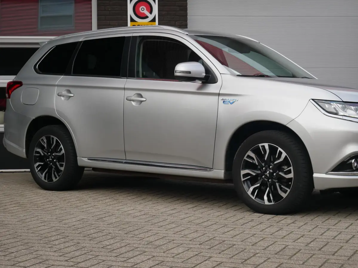 2.0 PHEV Premium Trekhaak| Camera| NAP