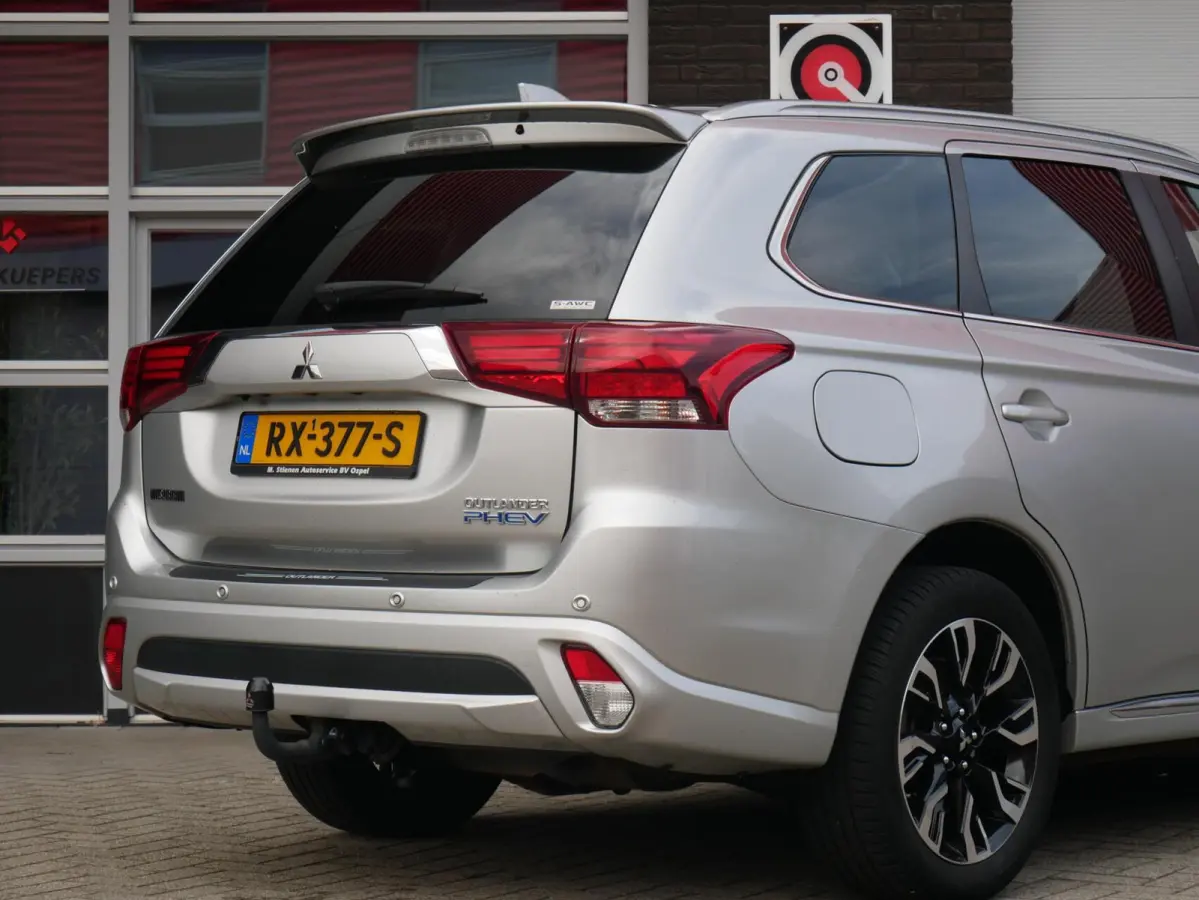 2.0 PHEV Premium Trekhaak| Camera| NAP