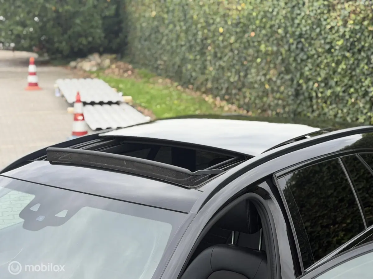 300 e Premium Plus Pack