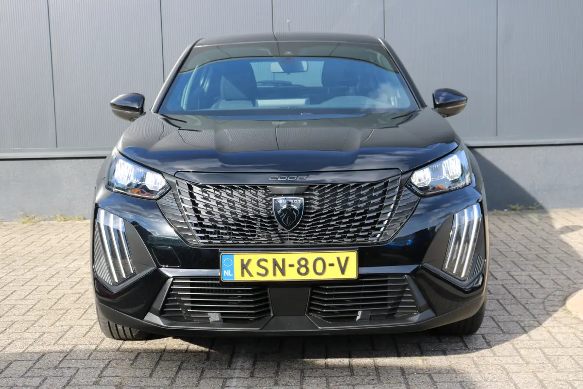 1.2 Hybrid 136 Style | Airco | Parkeersensoren achter | LED Koplampen | Cruise control | DAB |