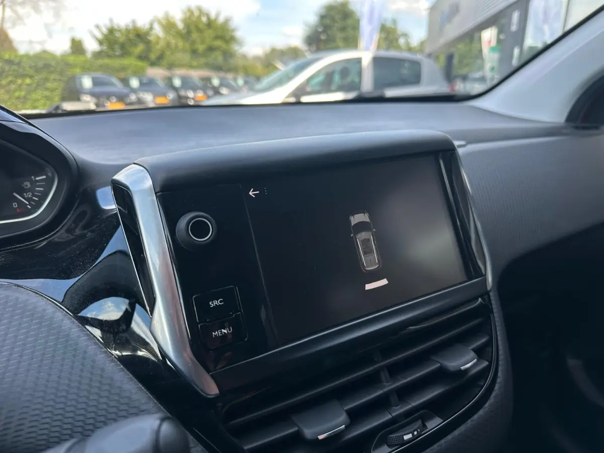 1.2 Signature, Airco, Bluetooth, Cruise, Carplay, Navi, PDC, NAP, APK