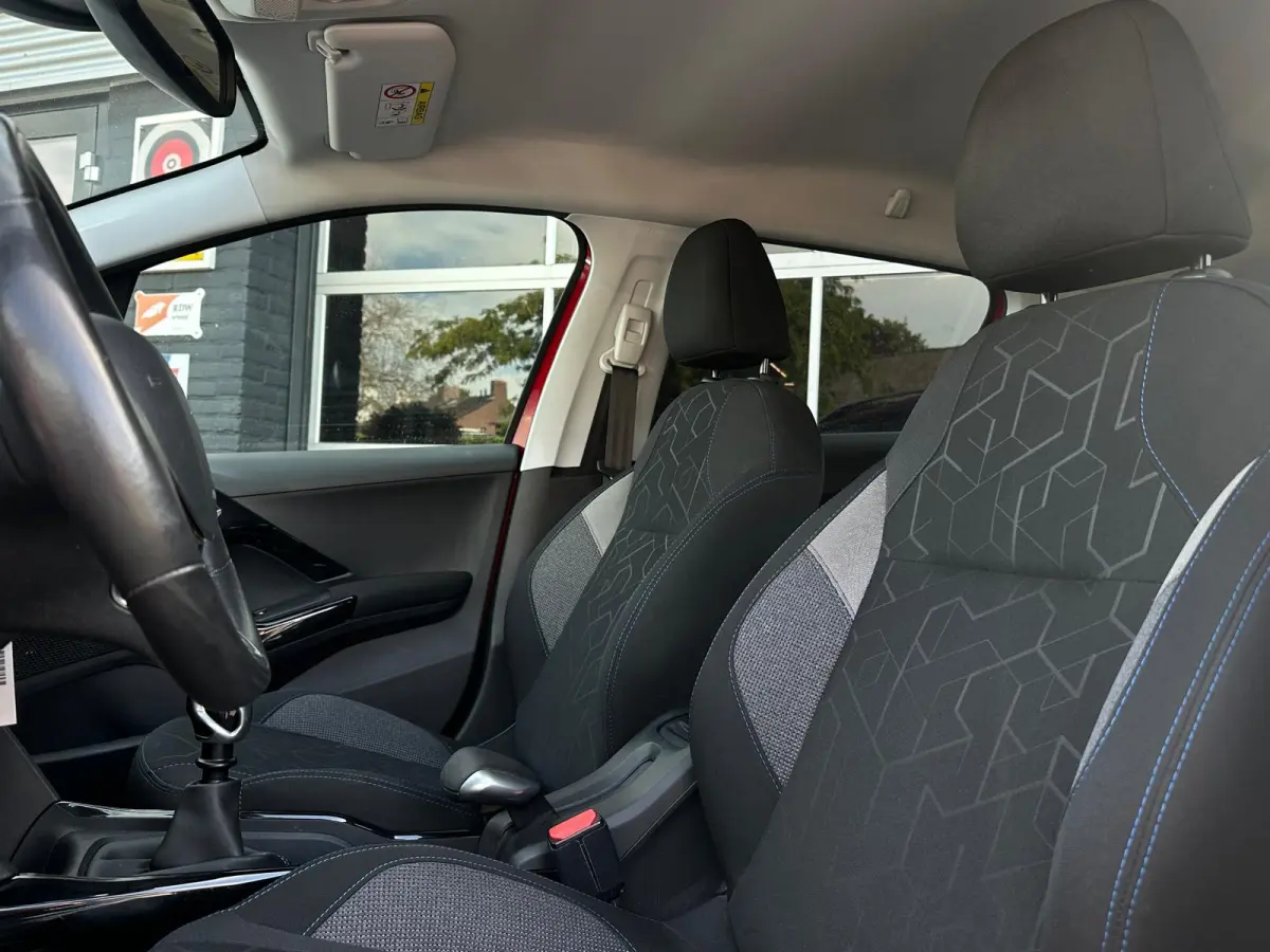 1.2 Signature, Airco, Bluetooth, Cruise, Carplay, Navi, PDC, NAP, APK