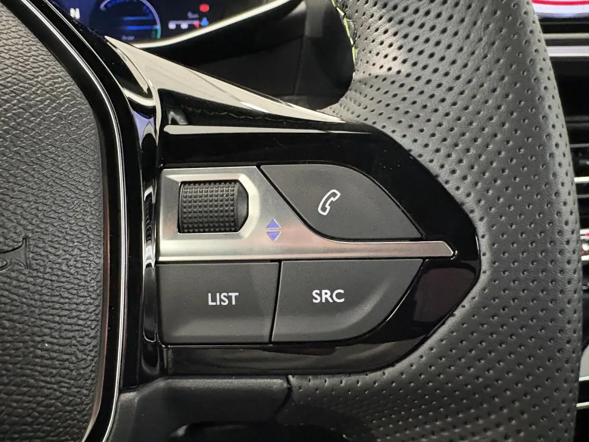 1.2 Hybrid 145 GT .
