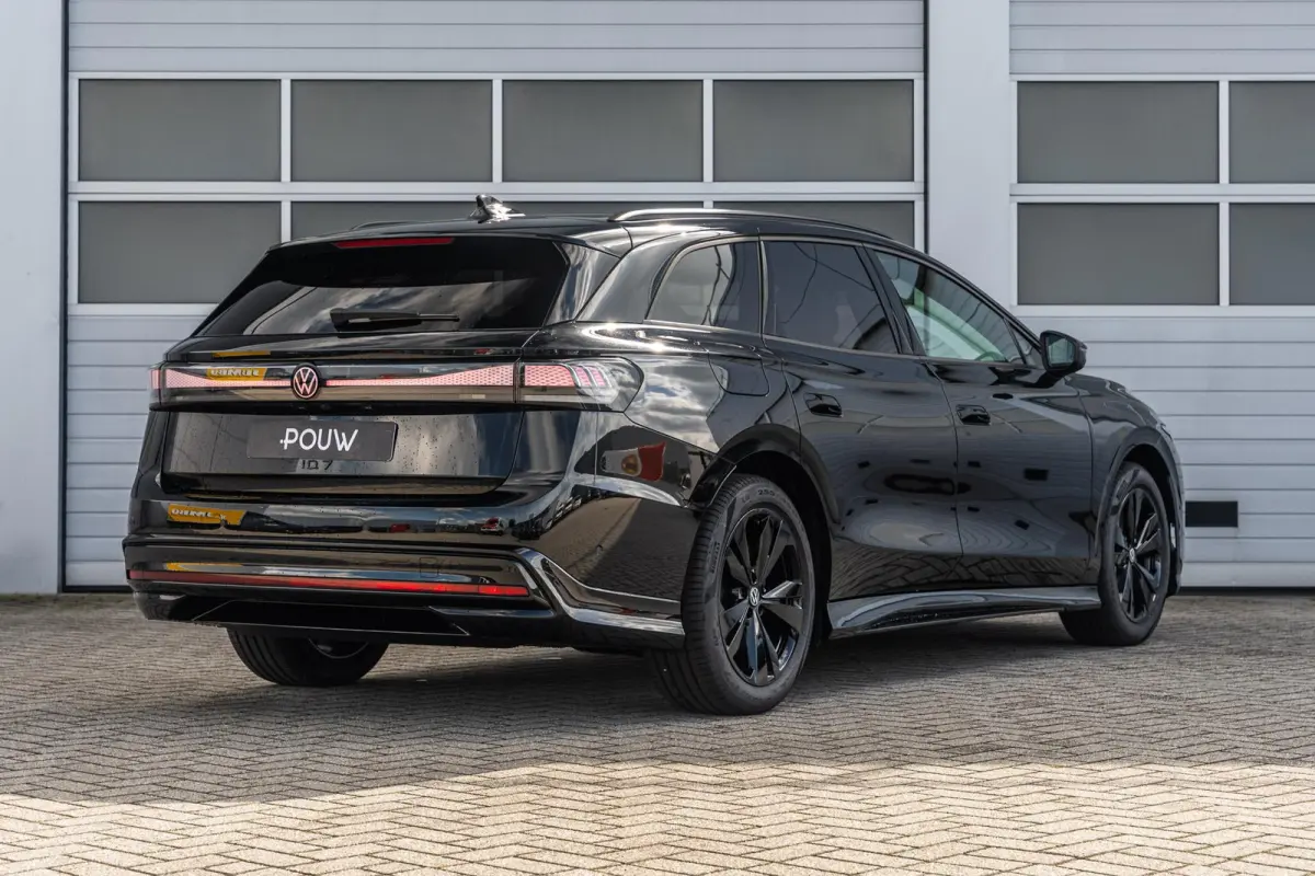 286pk Limited Edition Plus 77 kWh | Exterieur Pakket Plus | Interieur Pakket Plus