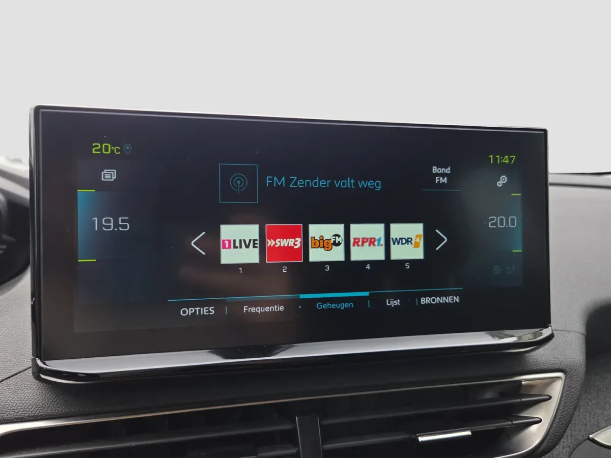 1.6 HYbrid 225 Allure Pack Business | SoH 100% | Camera | Adaptive CC | LED | Keyless | Full map navigatie | Carplay/android auto |