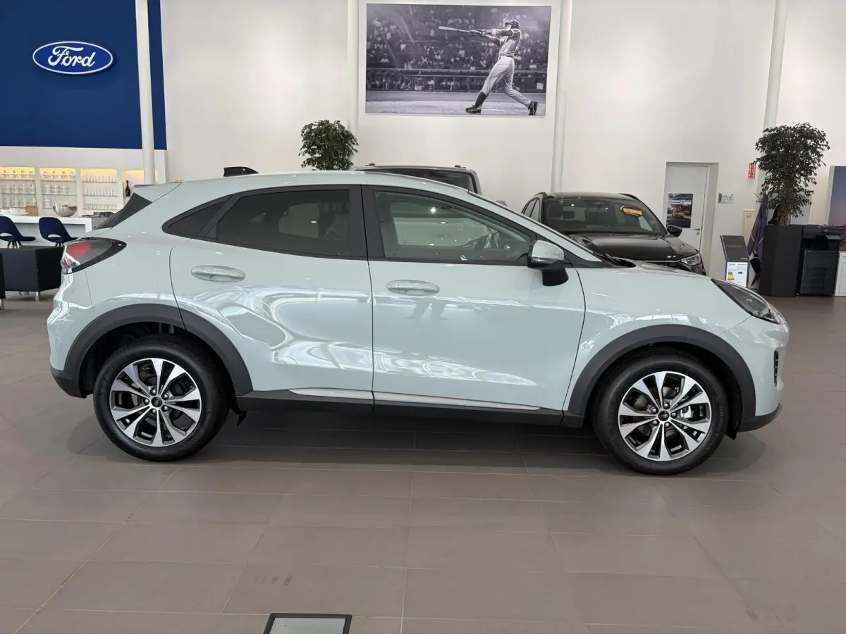 1.0 EcoBoost Titanium | € 5.000,- KORTING! | CRUISE CONTROL | ACHTERUITRIJCAMERA | PARKEERSENSOREN ACHTER | DRAADLOOS APPLE CARPLAY EN ANDROID AUTO | FULL LED KOPLAMPEN | NAVIGATIESYSTEEM 