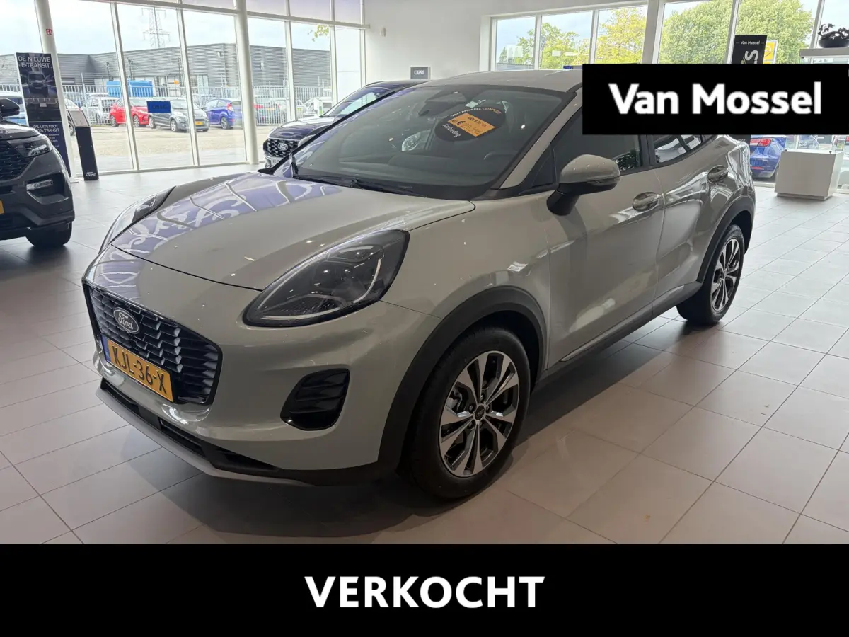 1.0 EcoBoost Titanium | € 5.000,- KORTING! | CRUISE CONTROL | ACHTERUITRIJCAMERA | PARKEERSENSOREN ACHTER | DRAADLOOS APPLE CARPLAY EN ANDROID AUTO | FULL LED KOPLAMPEN | NAVIGATIESYSTEEM 
