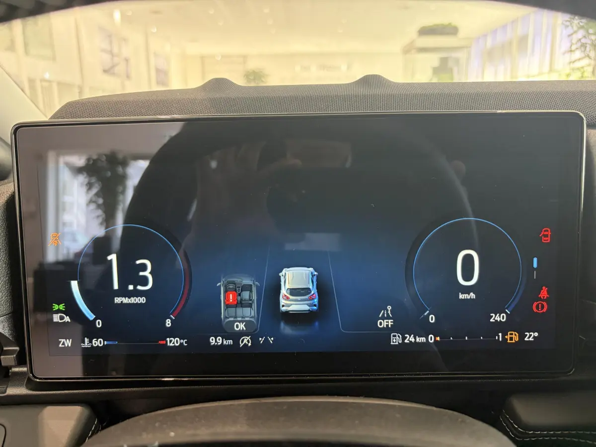 1.0 EcoBoost Titanium | € 5.000,- KORTING! | CRUISE CONTROL | ACHTERUITRIJCAMERA | PARKEERSENSOREN ACHTER | DRAADLOOS APPLE CARPLAY EN ANDROID AUTO | FULL LED KOPLAMPEN | NAVIGATIESYSTEEM 