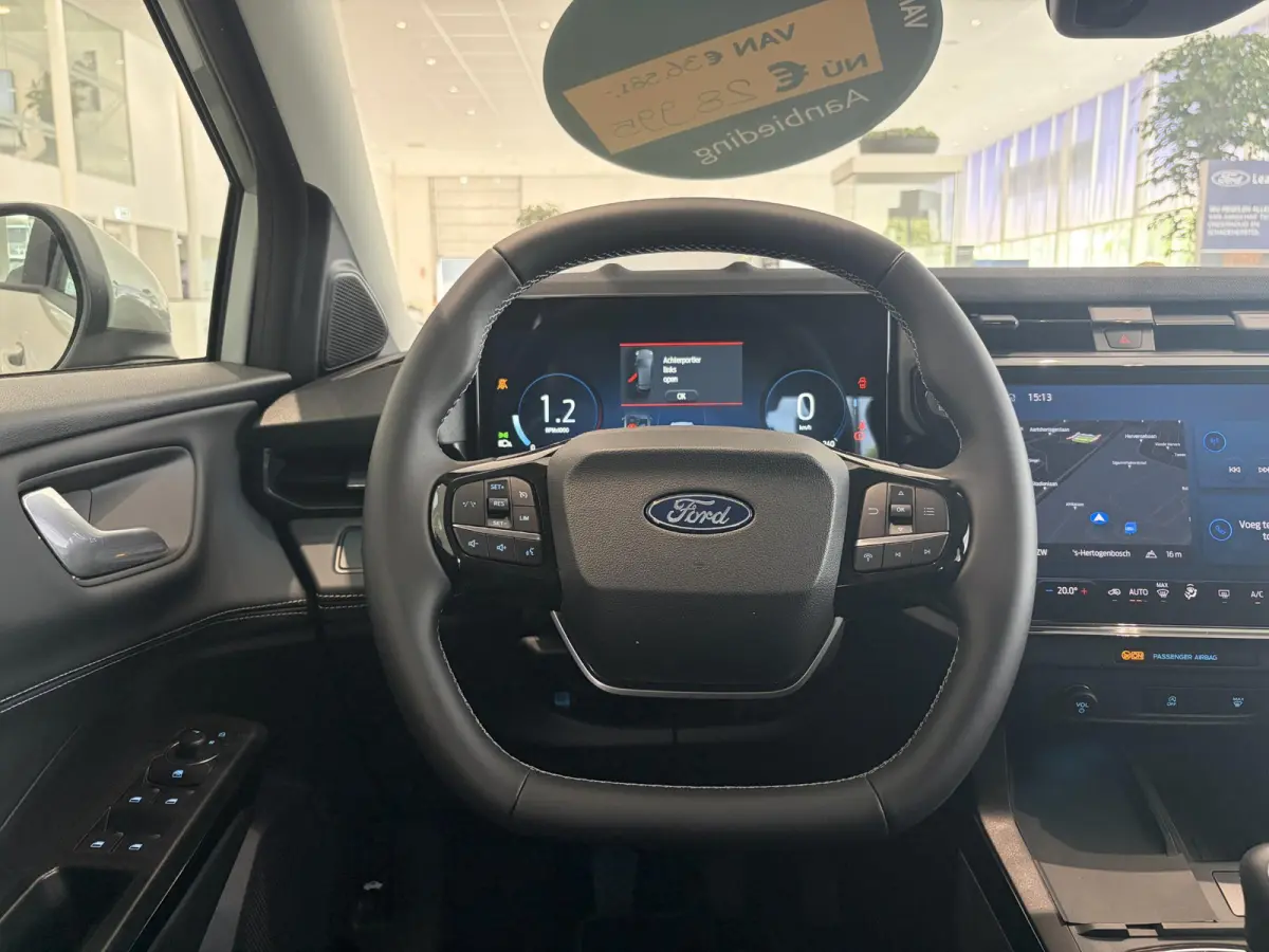 1.0 EcoBoost Titanium | € 5.000,- KORTING! | CRUISE CONTROL | ACHTERUITRIJCAMERA | PARKEERSENSOREN ACHTER | DRAADLOOS APPLE CARPLAY EN ANDROID AUTO | FULL LED KOPLAMPEN | NAVIGATIESYSTEEM 