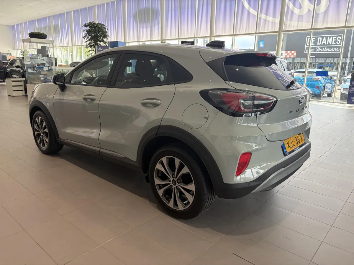 1.0 EcoBoost Titanium | € 5.000,- KORTING! | CRUISE CONTROL | ACHTERUITRIJCAMERA | PARKEERSENSOREN ACHTER | DRAADLOOS APPLE CARPLAY EN ANDROID AUTO | FULL LED KOPLAMPEN | NAVIGATIESYSTEEM 