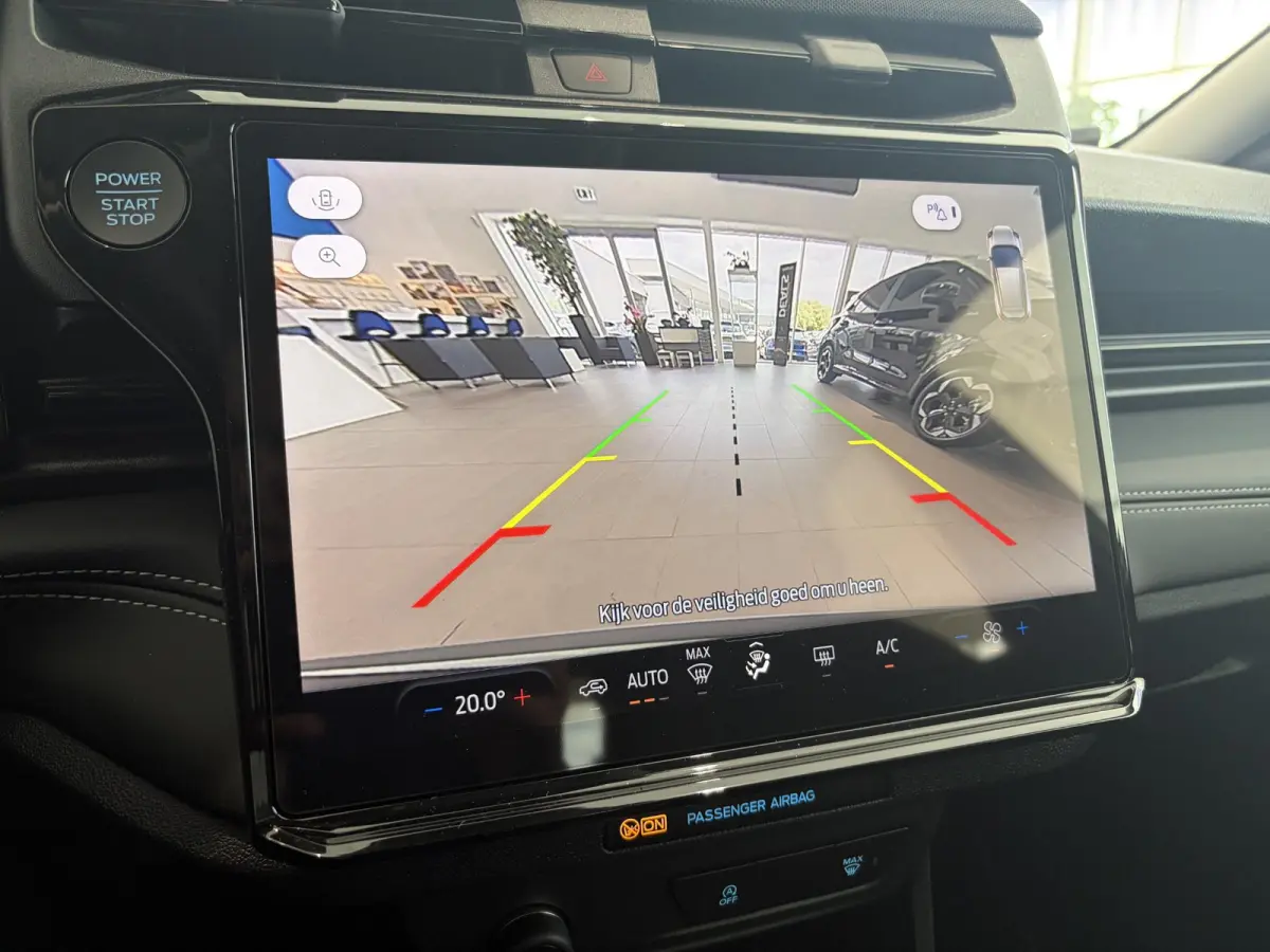 1.0 EcoBoost Titanium | € 5.000,- KORTING! | CRUISE CONTROL | ACHTERUITRIJCAMERA | PARKEERSENSOREN ACHTER | DRAADLOOS APPLE CARPLAY EN ANDROID AUTO | FULL LED KOPLAMPEN | NAVIGATIESYSTEEM 