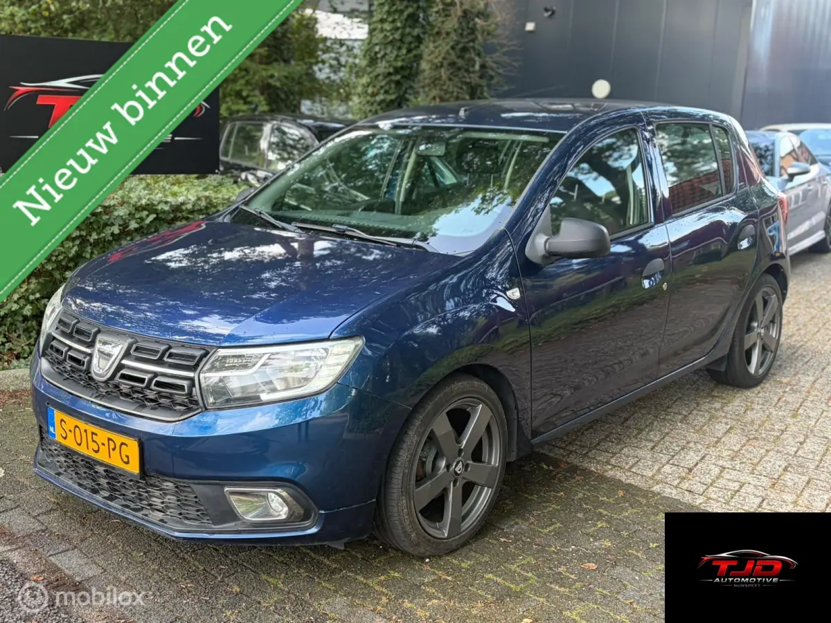 Dacia Sandero 2017 Benzine Handgeschakeld leasen