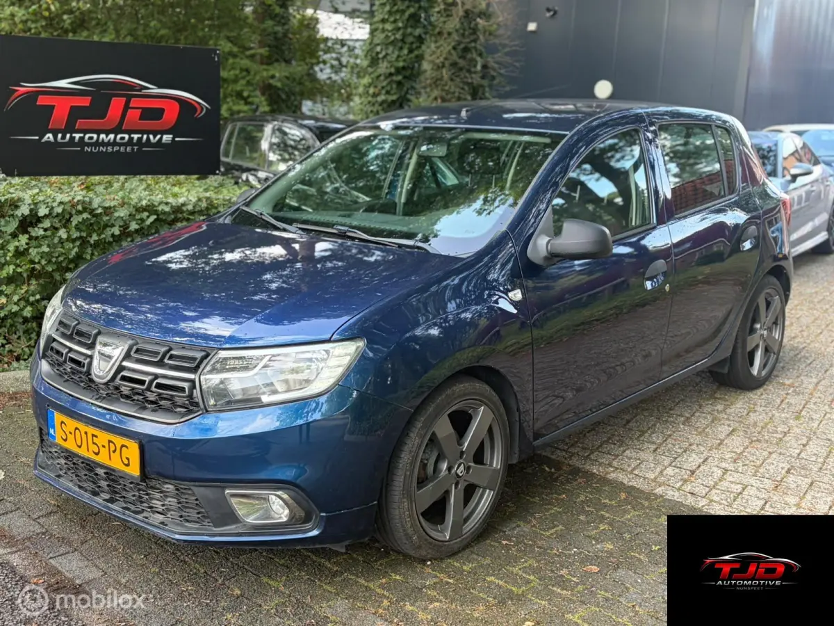 Dacia Sandero 2017 Benzine Handgeschakeld leasen