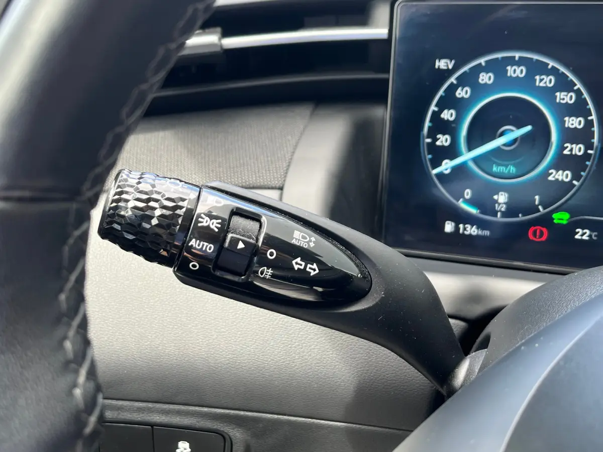 1.6 T-GDI 265pk PHEV Comfort Smart 4WD | Climate | Camera | Carplay | Keyless | Navigatie | Full - Led | Elek. Klep | Winterpakket | 19" Lichtmetaal | Digitale Cockpit | Parkeer Assistent | 