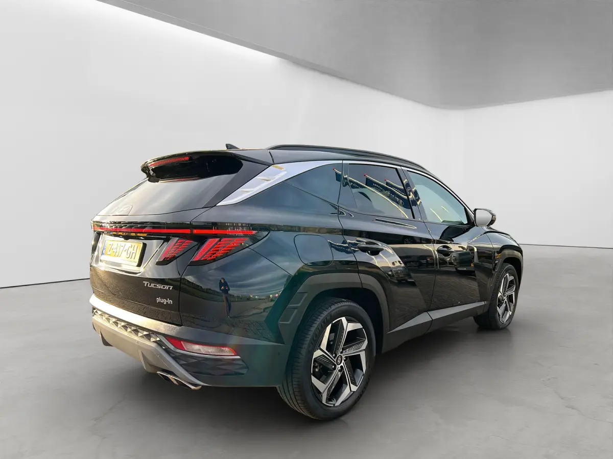 1.6 T-GDI 265pk PHEV Premium 4WD | Leder | Carplay | Climate | Keyless | Navigatie | Elek. Klep | Full - Led | 360 Camera | KRELL Audio | Elek. Stoelen | 19" Lichtmetaal | Winterpakket | Sto