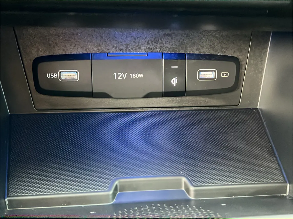 1.6 T-GDI 265pk PHEV Premium 4WD | Leder | Carplay | Climate | Keyless | Navigatie | Elek. Klep | Full - Led | 360 Camera | KRELL Audio | Elek. Stoelen | 19" Lichtmetaal | Winterpakket | Sto