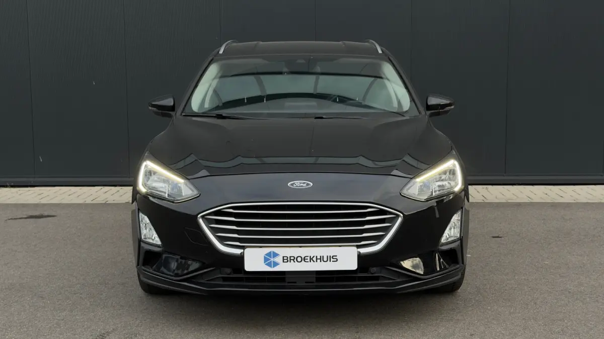 125pk 1.0 EcoBoost Titanium Business | Trekhaak | Parkeersensoren Voor & Achter | Cruise Control | Carplay | Keyless |