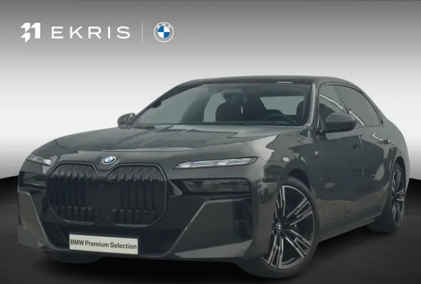750e xDrive | M Sportpakket Pro | Panoramadak Sky Lounge | Driving Assistant Professional | Warmte Comfortpakket voor en achter | Iconic Glow kristalkoplampen | Trekhaak