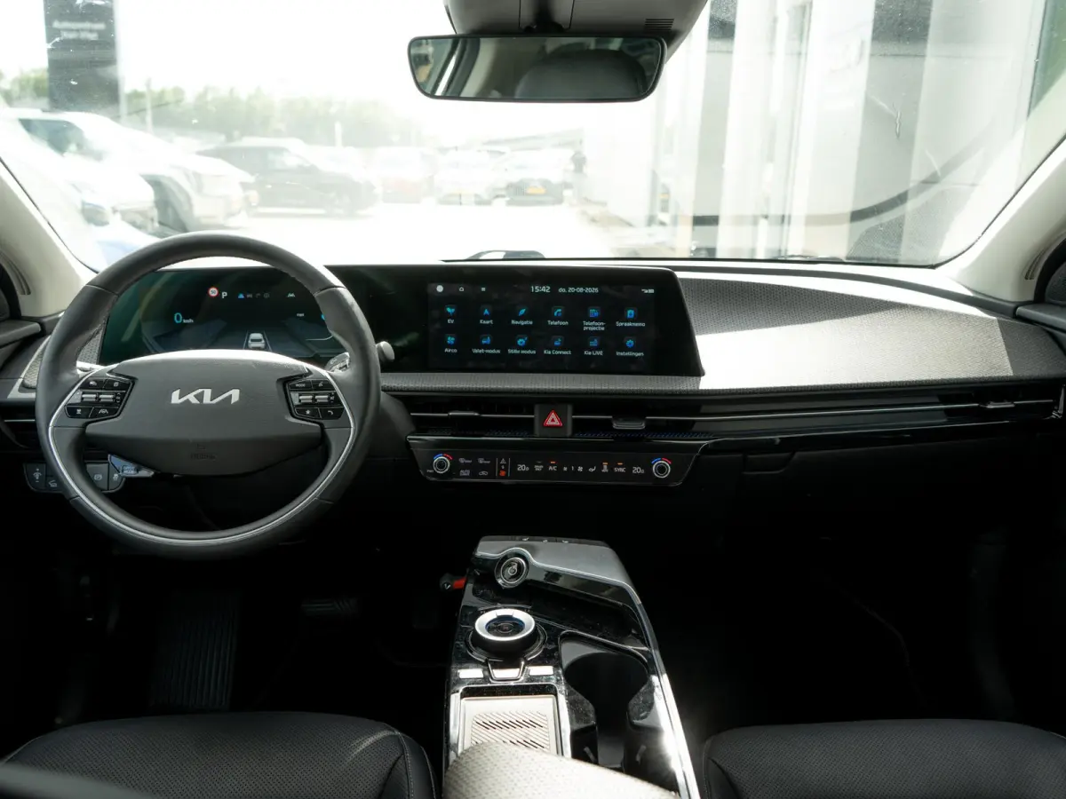 Edition Advanced 77.4 kWh | Stoel en stuurverwarming | Navigatie |