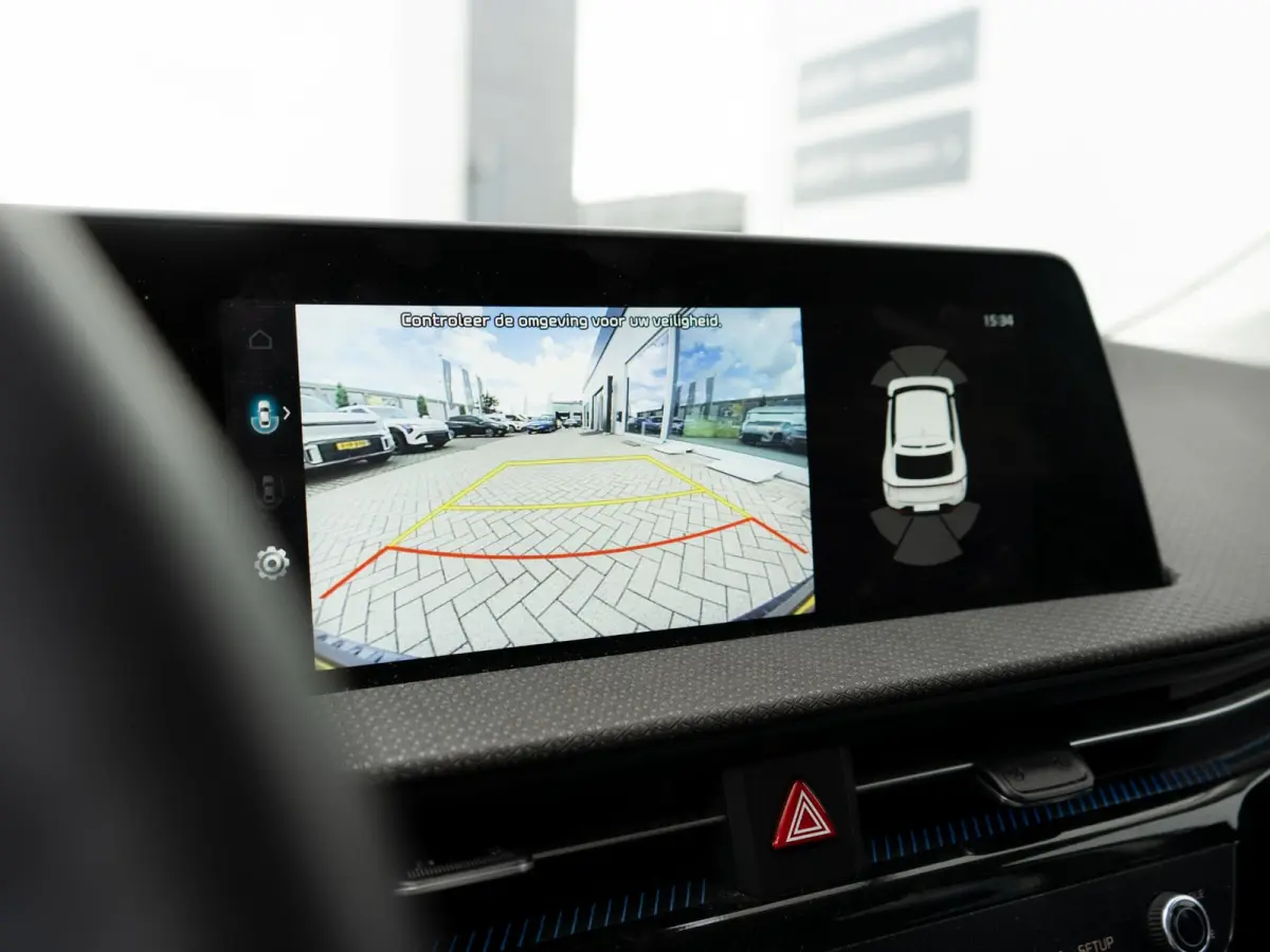 Edition Advanced 77.4 kWh | Stoel en stuurverwarming | Navigatie |