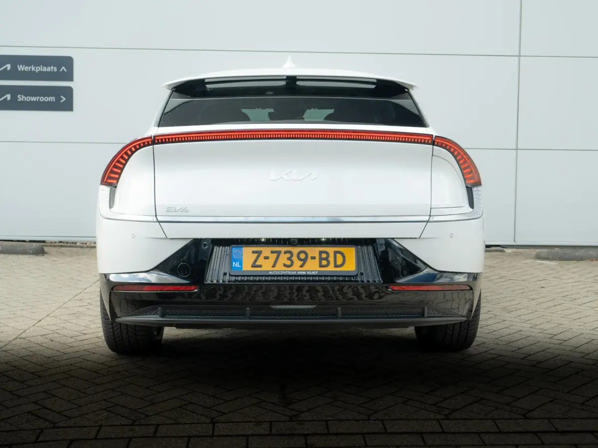 Edition Advanced 77.4 kWh | Stoel en stuurverwarming | Navigatie |