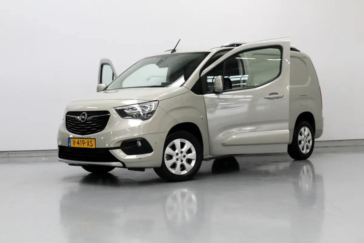 1.5D L2H1 Innovation 131PK, MARGE !! | AUTOMAAT | RIJKLAAR | TREKHAAK | CAMERA | CARPLAY