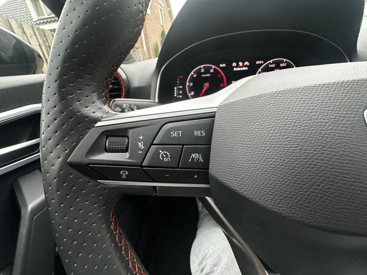 1.0 EcoTSI FR Business Intense Org NL