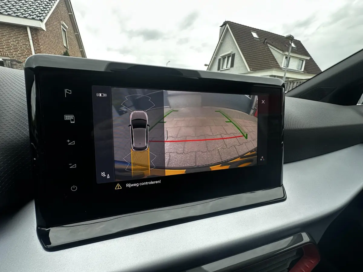 1.0 EcoTSI FR Business Intense Org NL