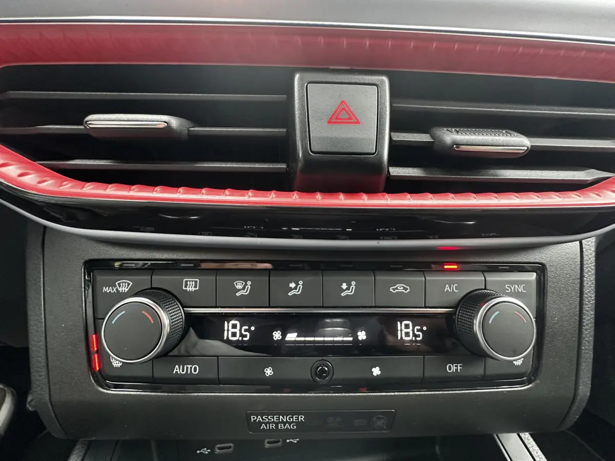 1.0 EcoTSI FR Business Intense Org NL