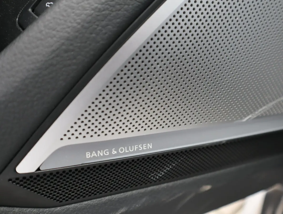 RS 6 TFSI quattro | Keramisch | Pano | Carbon | Alcantare | ABT | Softclose