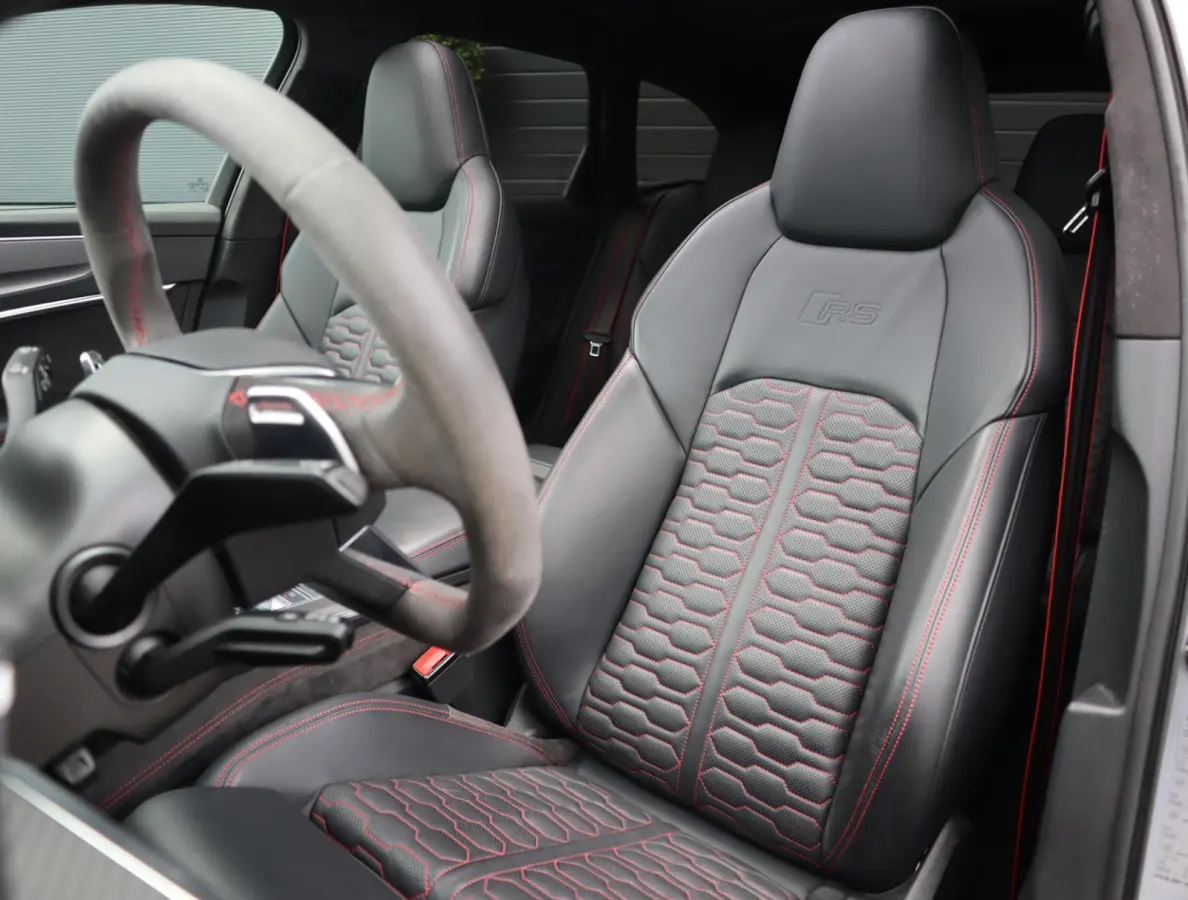 RS 6 TFSI quattro | Keramisch | Pano | Carbon | Alcantare | ABT | Softclose