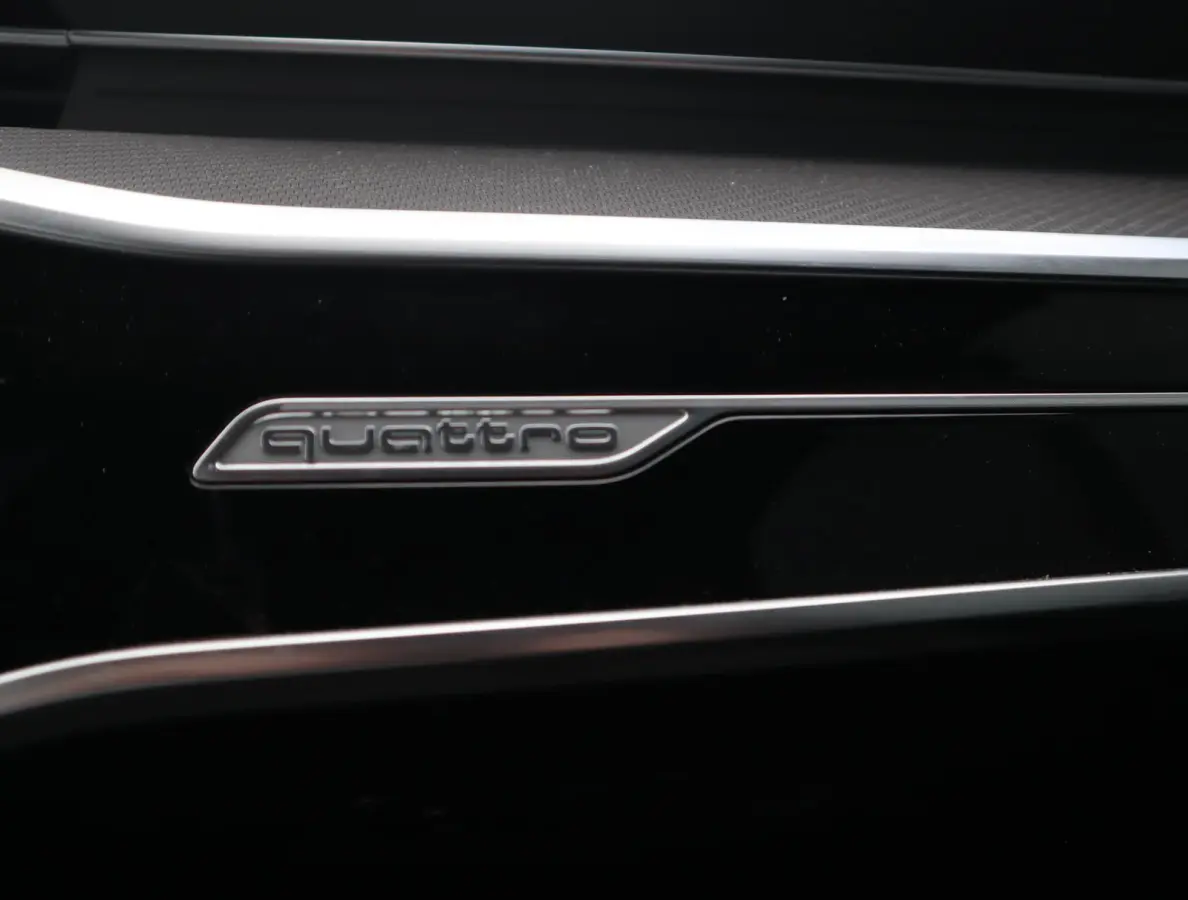 RS 6 TFSI quattro | Keramisch | Pano | Carbon | Alcantare | ABT | Softclose