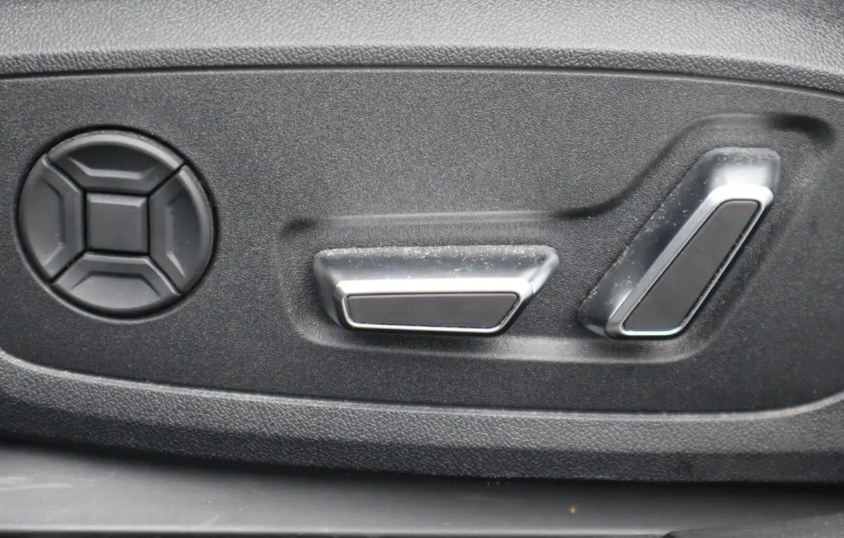 RS 6 TFSI quattro | Keramisch | Pano | Carbon | Alcantare | ABT | Softclose