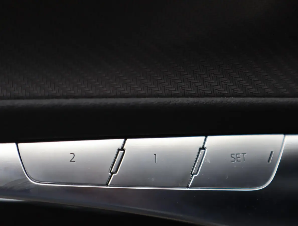 RS 6 TFSI quattro | Keramisch | Pano | Carbon | Alcantare | ABT | Softclose