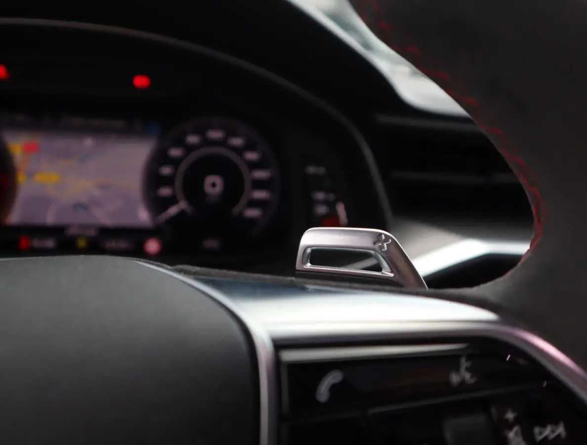 RS 6 TFSI quattro | Keramisch | Pano | Carbon | Alcantare | ABT | Softclose