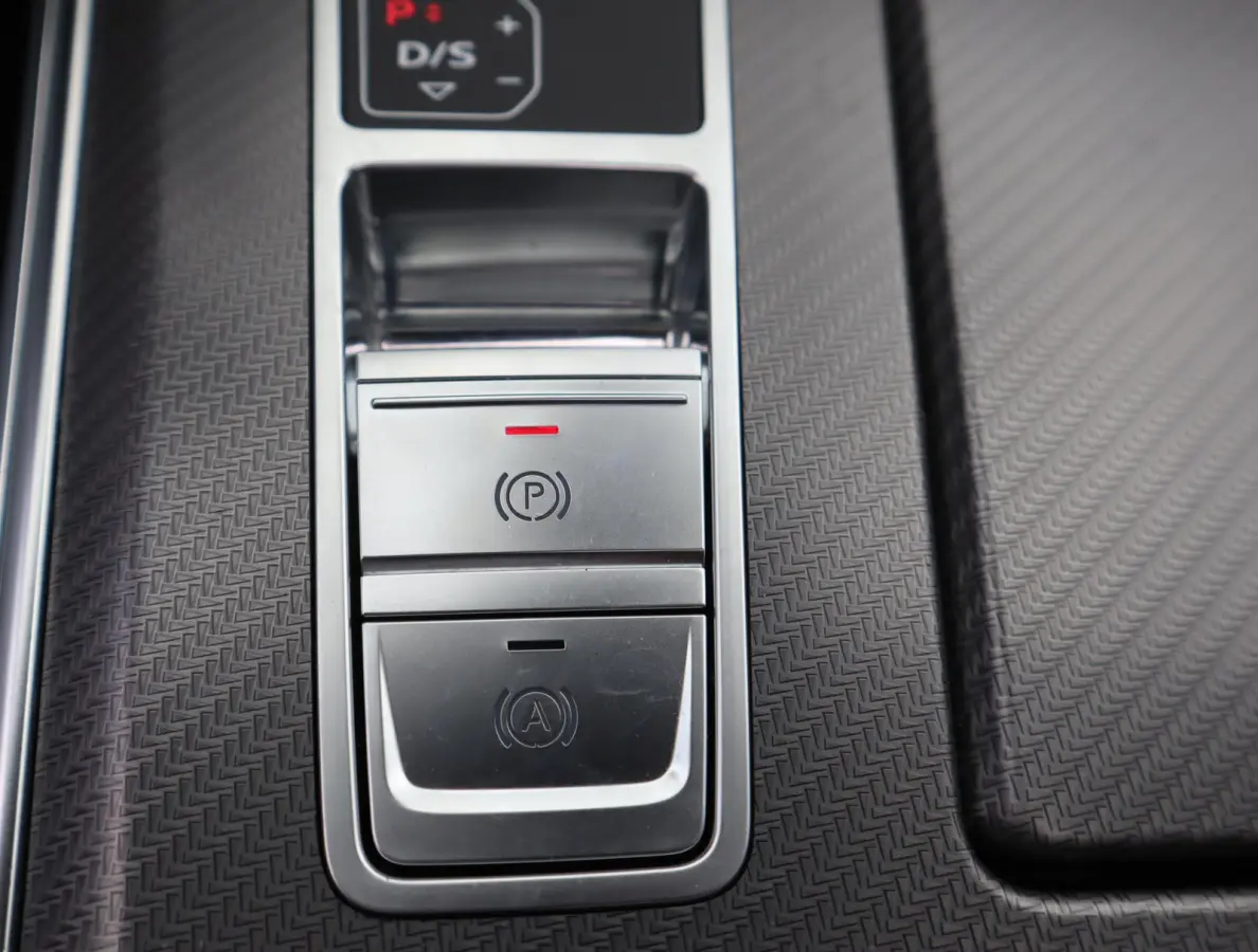 RS 6 TFSI quattro | Keramisch | Pano | Carbon | Alcantare | ABT | Softclose