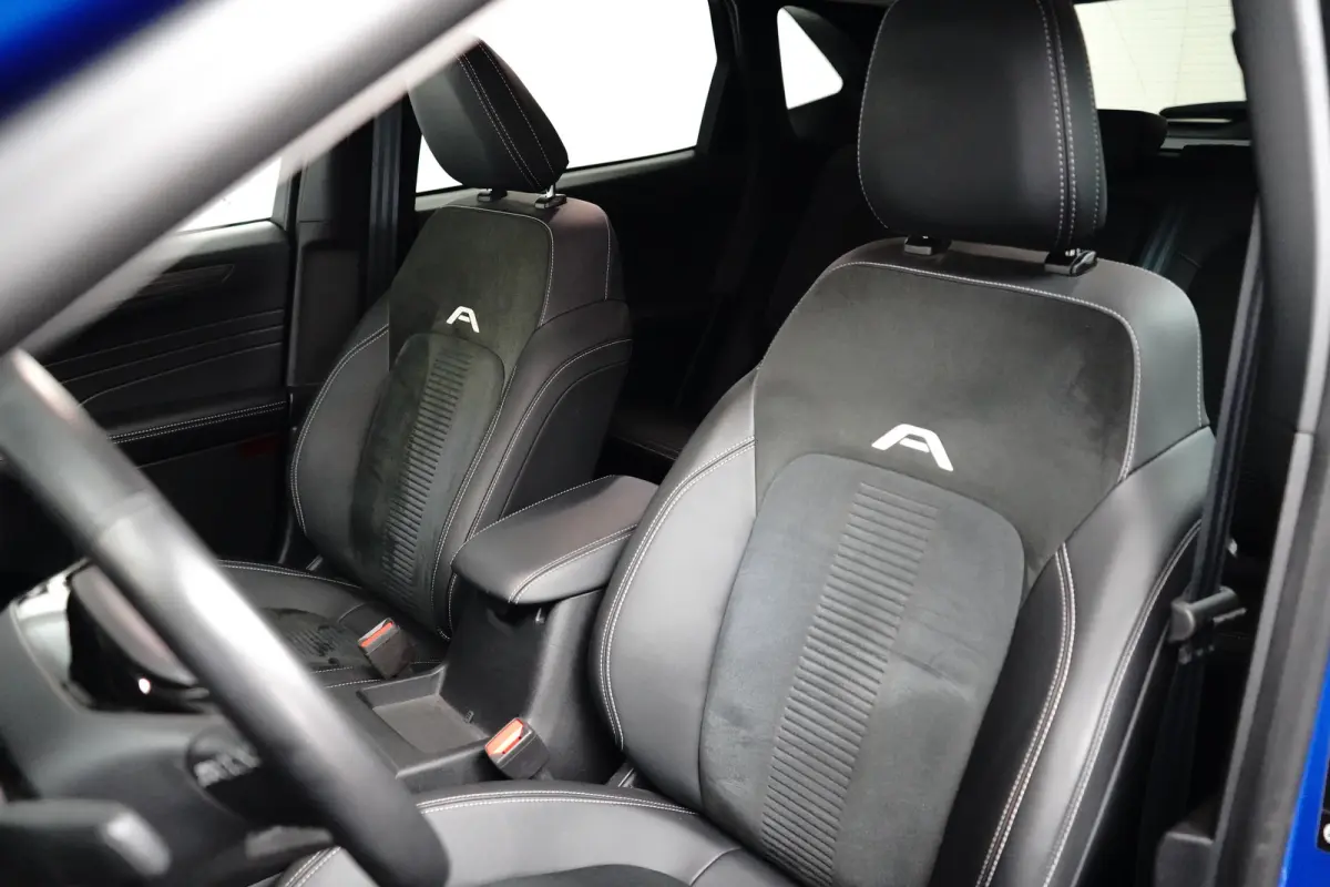 2.5 PHEV Active X 243pk | Winterpack | Adaptive Cruise | Dodehoek Detectie