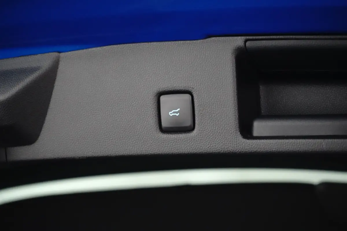 2.5 PHEV Active X 243pk | Winterpack | Adaptive Cruise | Dodehoek Detectie