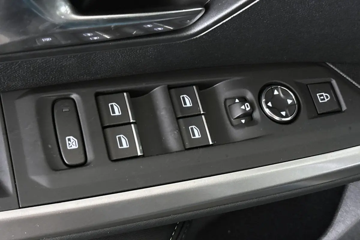1.2 Hybrid 145 GT 7p Stoelverwarming 360 Camera Keyless Apple CarPlay