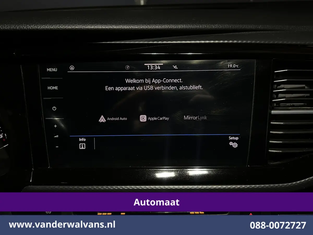 2.0 TDI 200pk Automaat L2H1 Bulli inrichting Euro6 Airco | Camera | 2500kg Trekhaak | Imperiaal | Apple Carplay | LED Adaptieve Cruisecontrol, Android Auto LM Velgen, Lederen bekleding, Stoe