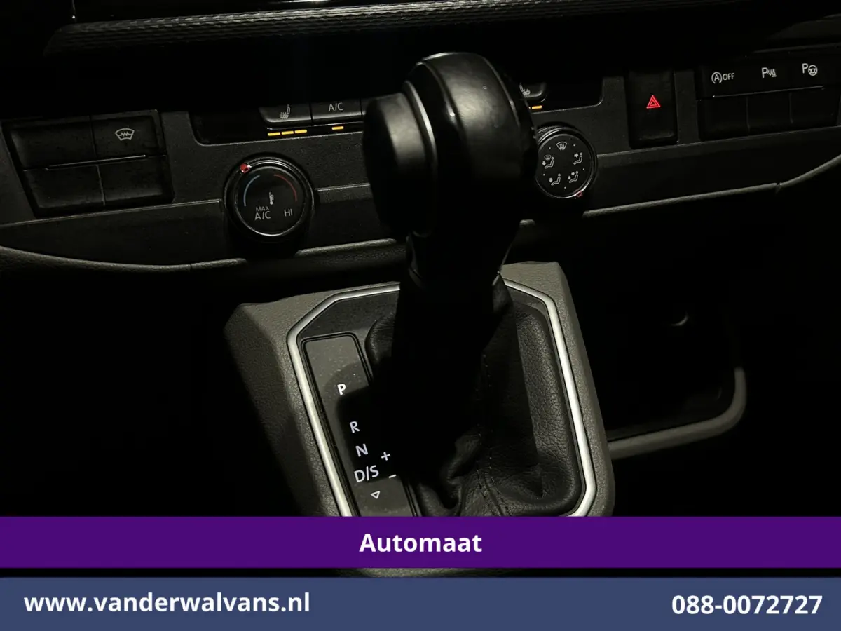 2.0 TDI 200pk Automaat L2H1 Bulli inrichting Euro6 Airco | Camera | 2500kg Trekhaak | Imperiaal | Apple Carplay | LED Adaptieve Cruisecontrol, Android Auto LM Velgen, Lederen bekleding, Stoe