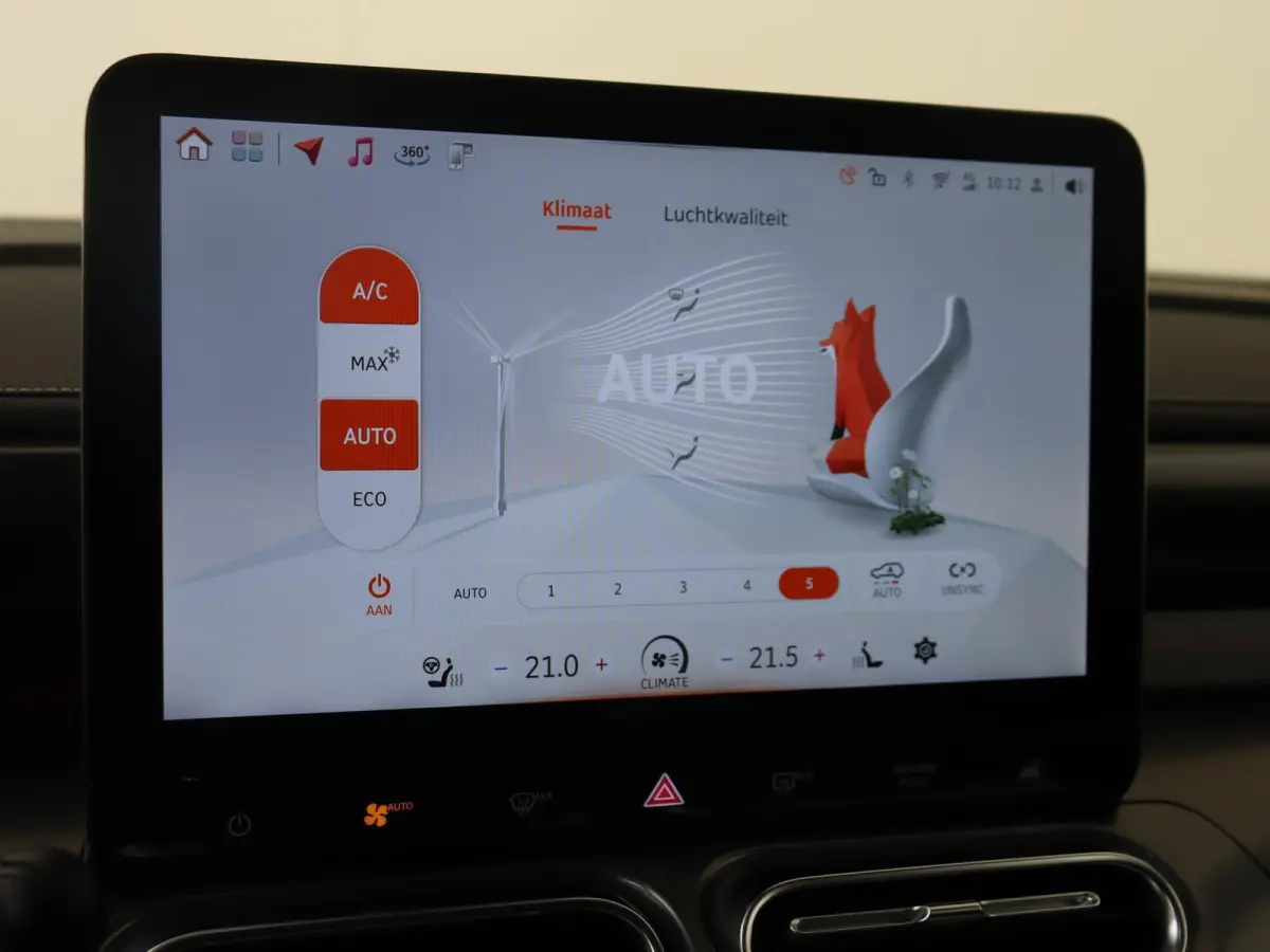 Pro+ / Stoelverwarming / 360Graden-Camera / Elektrisch-verstelbare stoelen / Apple-Android auto  /