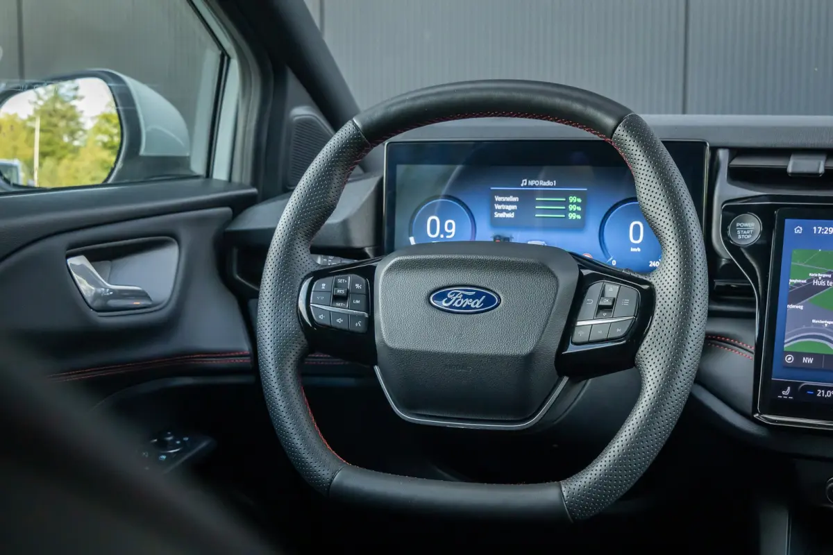 1.0 EcoBoost ST-Line X | Matrix LED | Adaptive Cruise