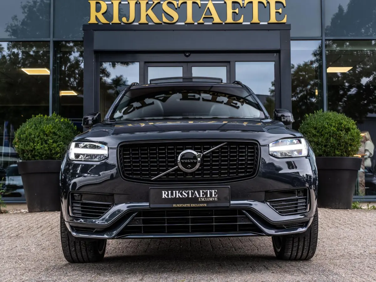 2.0 T8 Recharge AWD R-Design|PANO|H&K|ACC|HUD|360