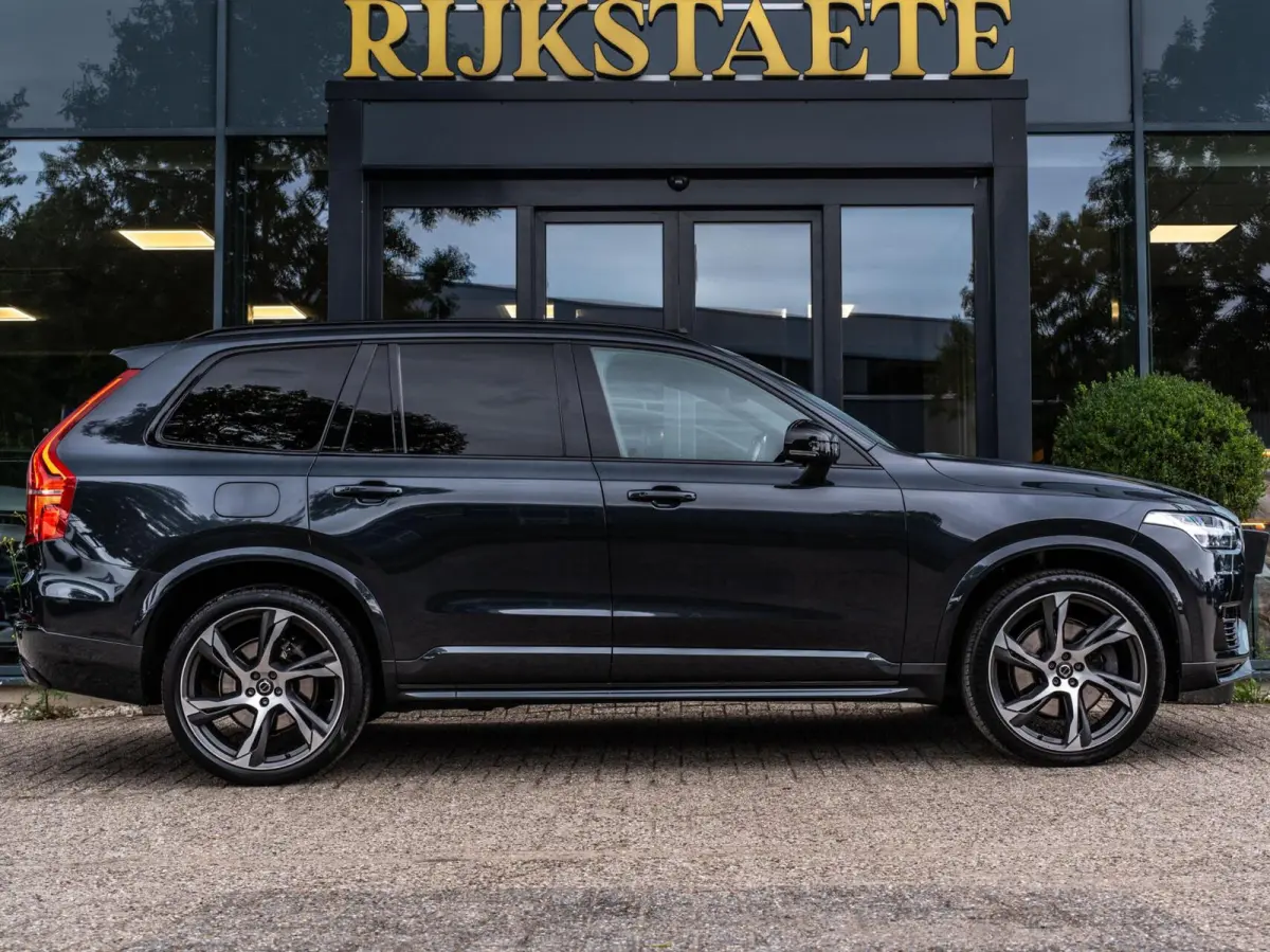 2.0 T8 Recharge AWD R-Design|PANO|H&K|ACC|HUD|360