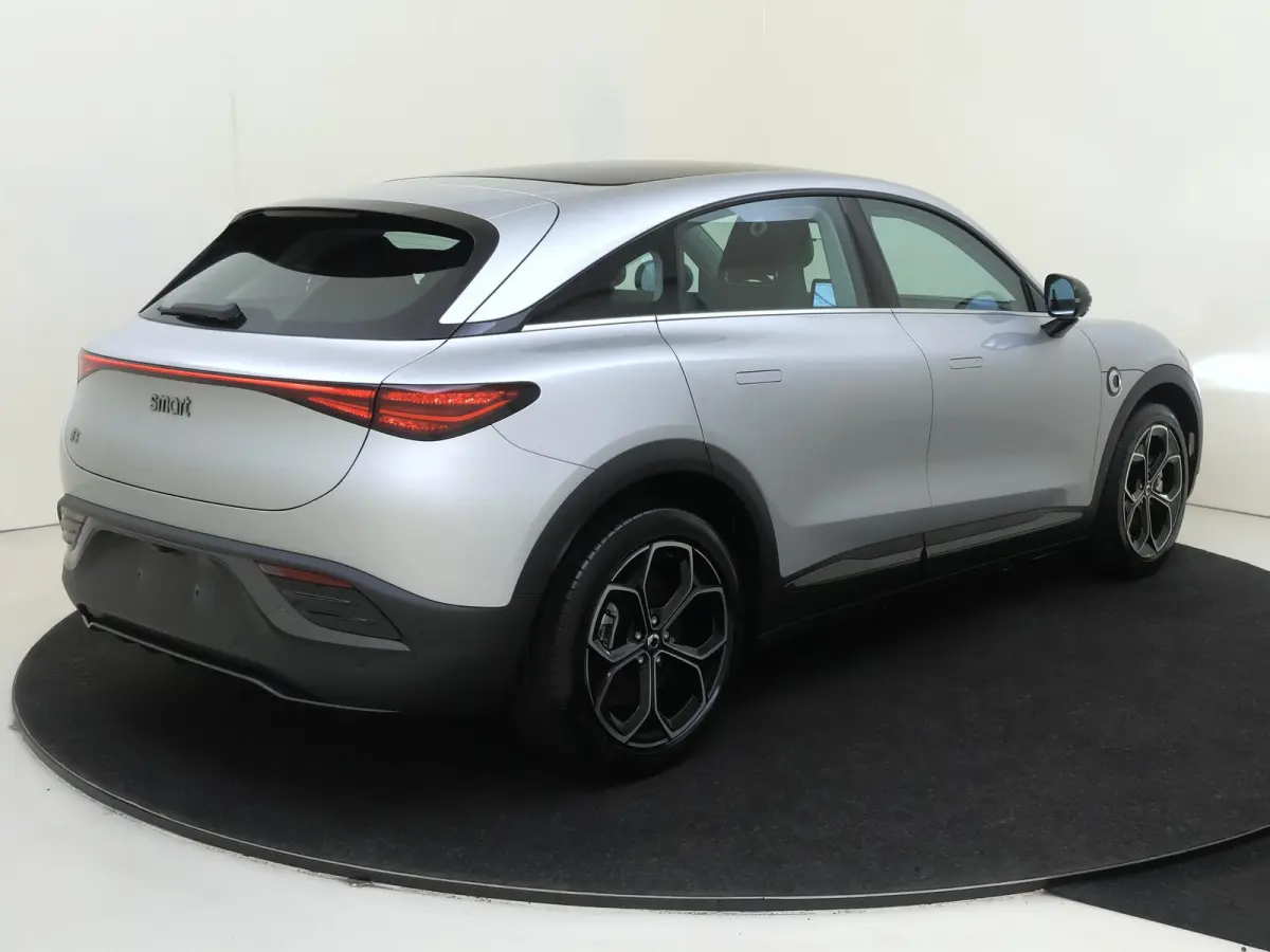 Pro 49 kWh / Verwarmd-Stuurwiel / 360Graden-Camera / DAB-Radio / Carplay /