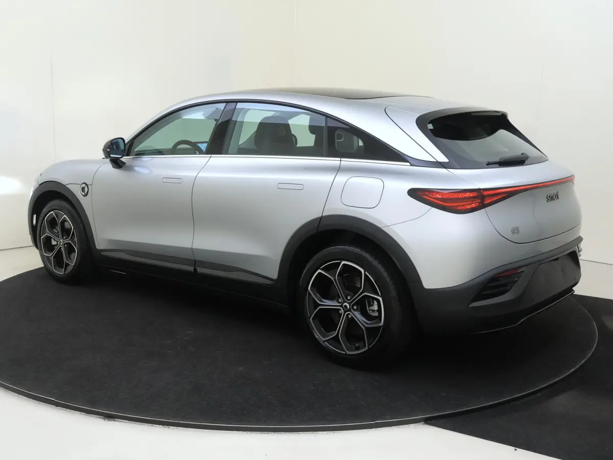 Pro 49 kWh / Verwarmd-Stuurwiel / 360Graden-Camera / DAB-Radio / Carplay /