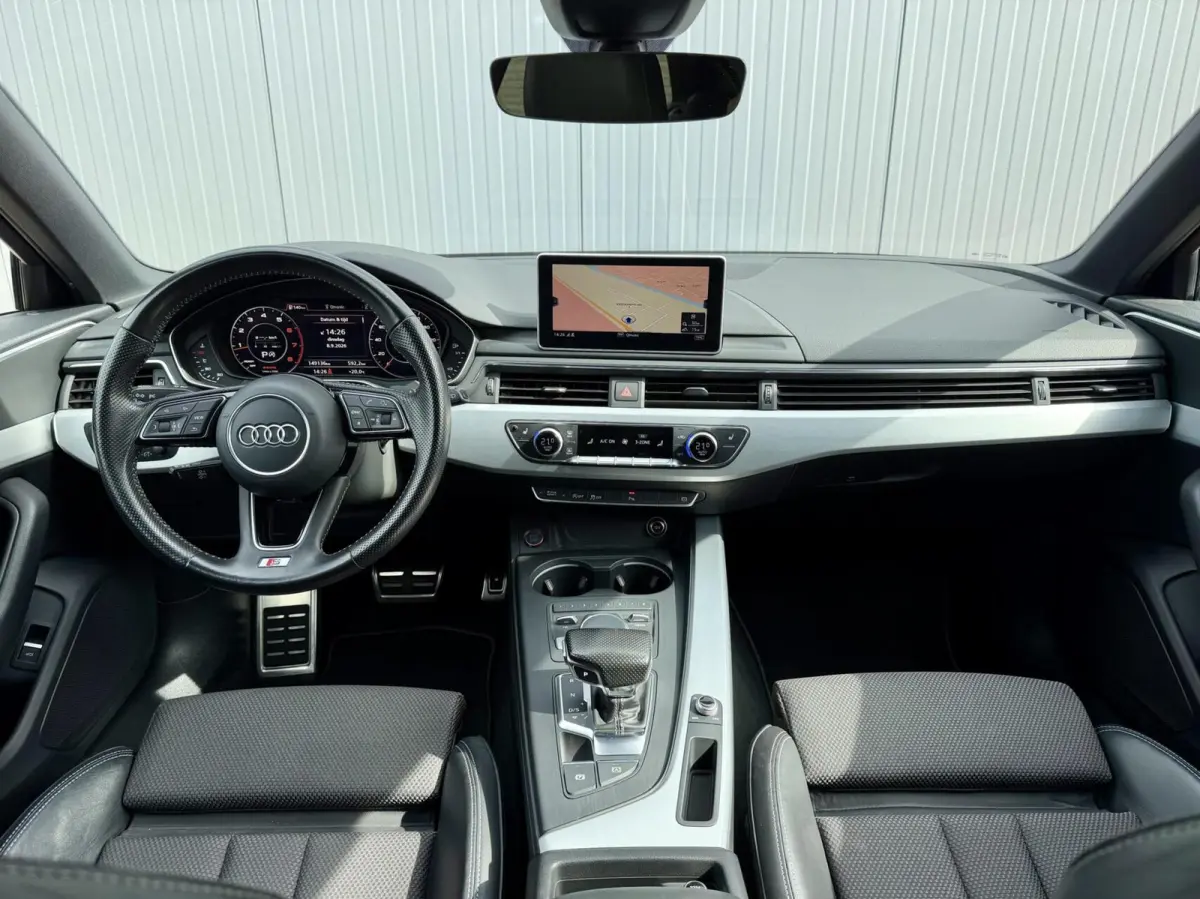 2.0 TFSI S line | Pano | Virtual | LED | NAVI+
